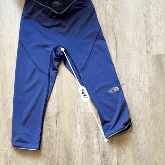 The North Face Capri Legging - Picture 2 of 4
